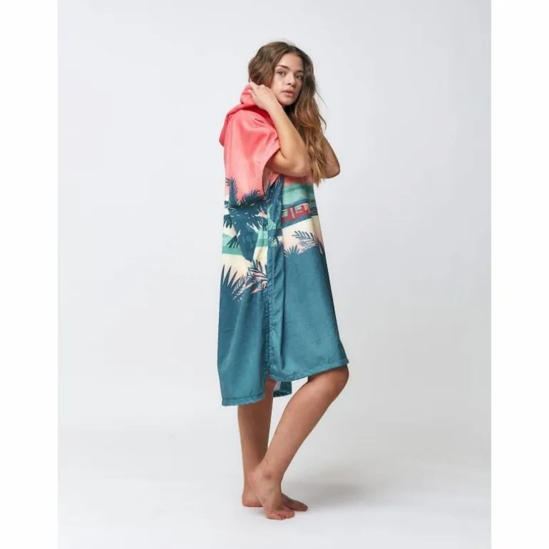 After Essentials Poncho Destination - Poncho