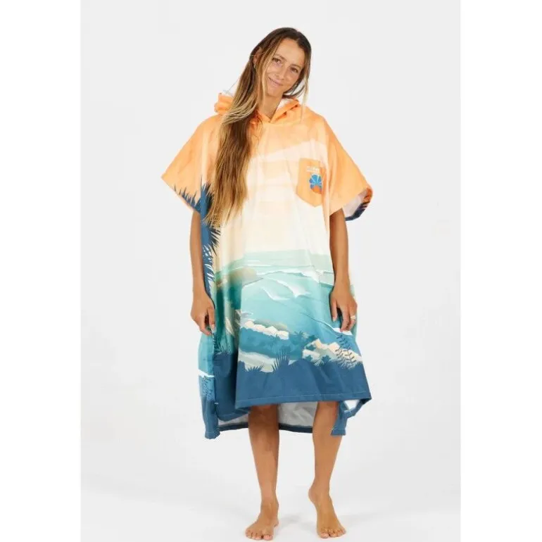 After Essentials Poncho Destination - Poncho