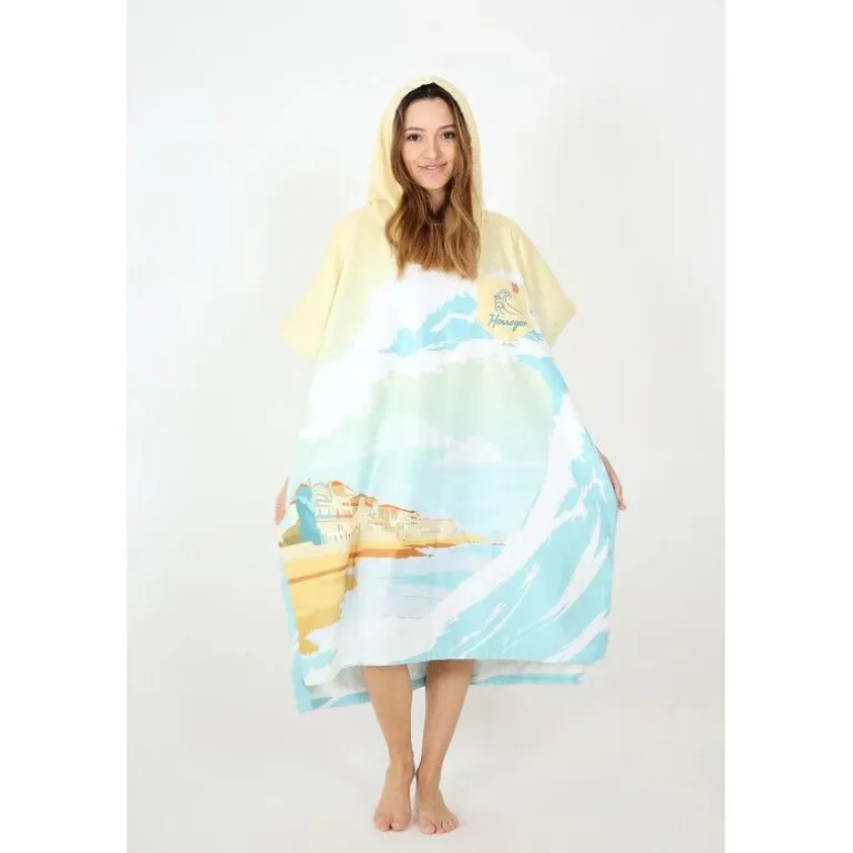 After Essentials Poncho Destination - Poncho
