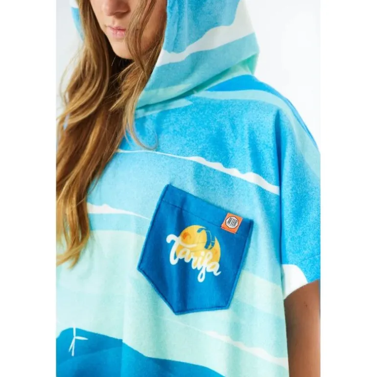 After Essentials Poncho Destination - Poncho