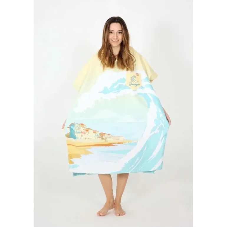 After Essentials Poncho Destination - Poncho