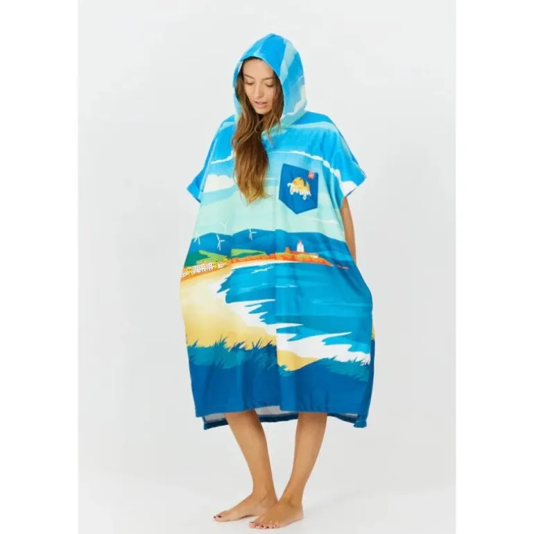 After Essentials Poncho Destination - Poncho