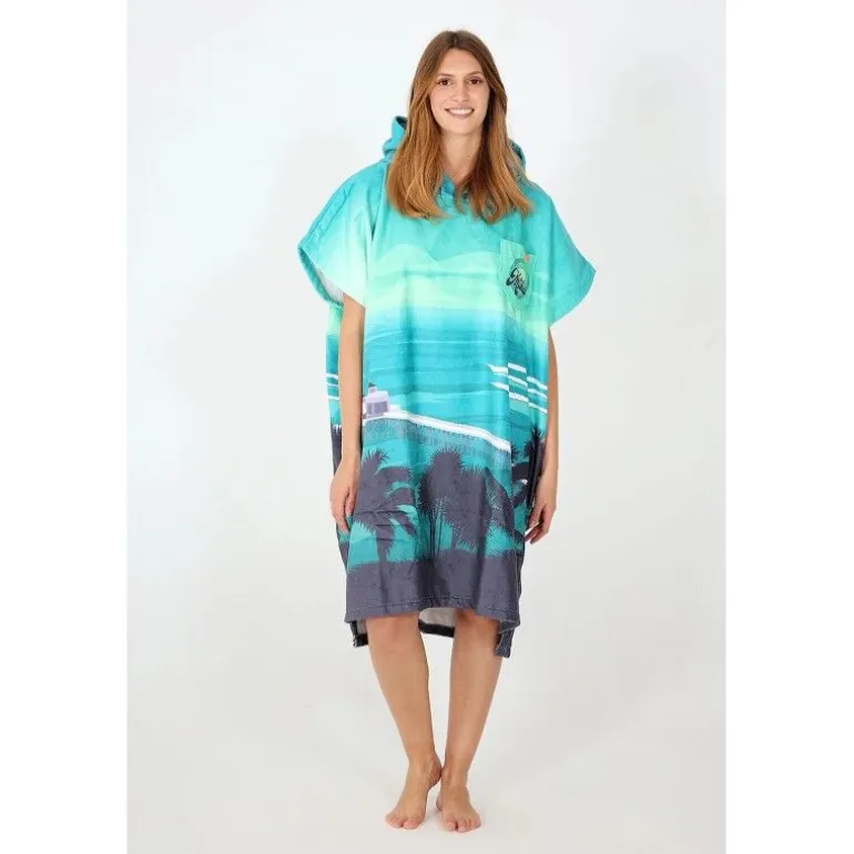 After Essentials Poncho Destination - Poncho