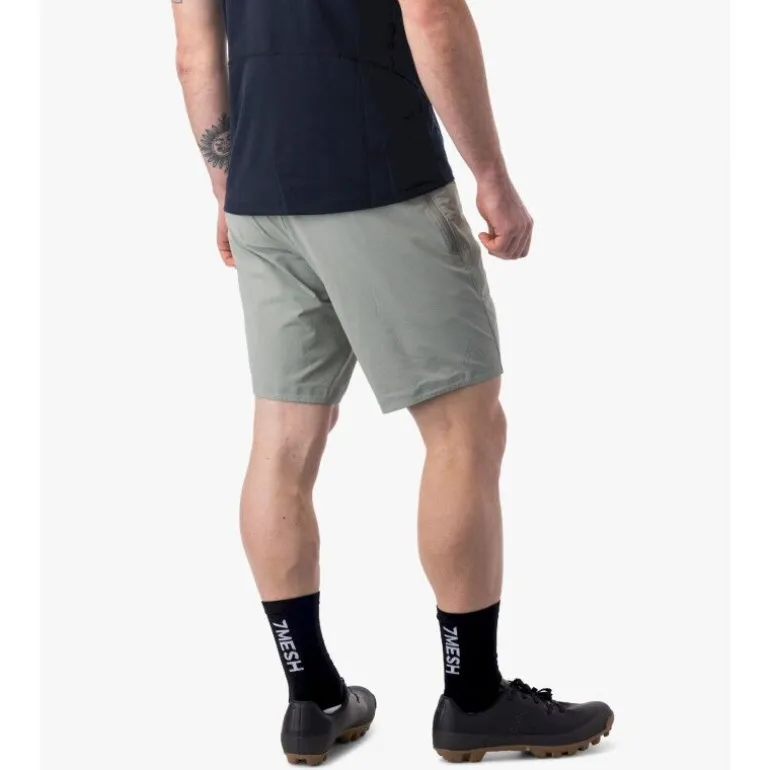 7mesh Farside Short 9