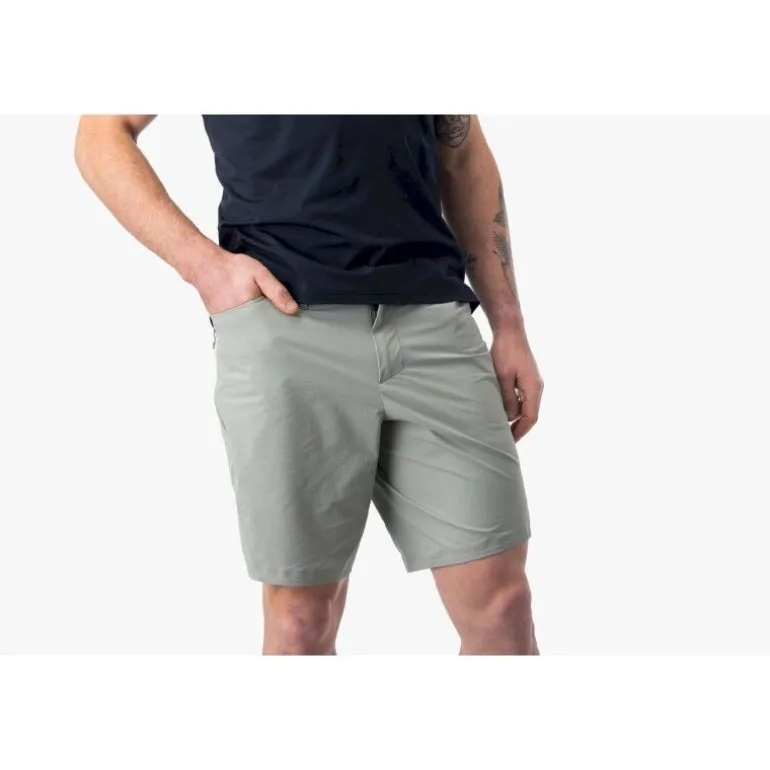7mesh Farside Short 9