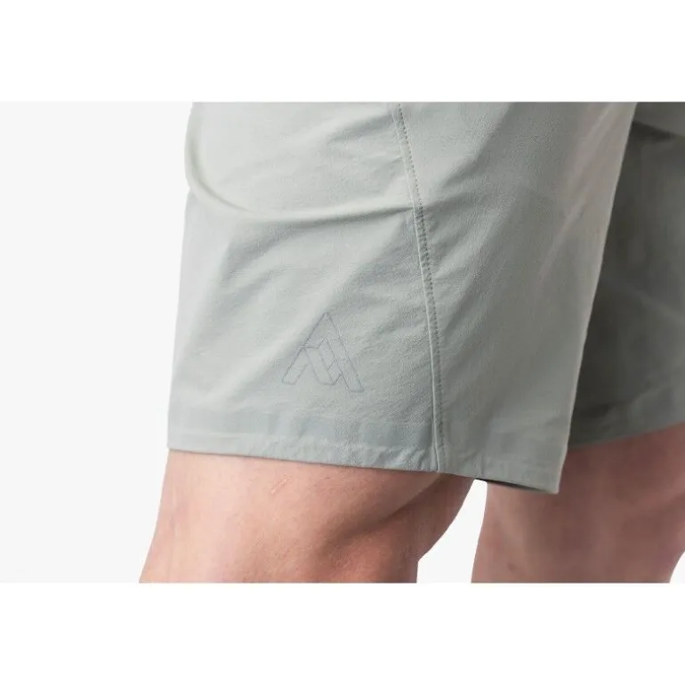 7mesh Farside Short 9