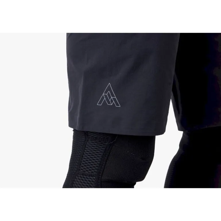 7mesh Glidepath Short 13